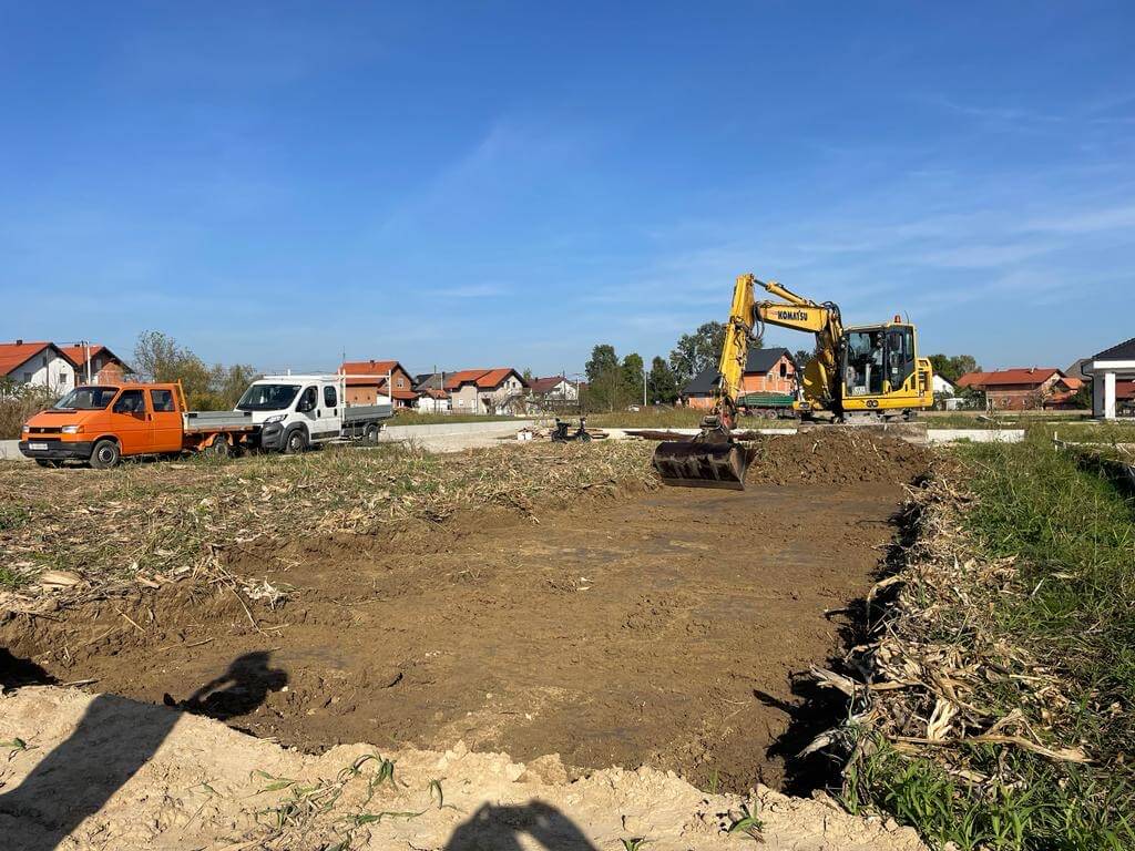 5e5ed78c-daee-48b8-959c-c05de2094c5f