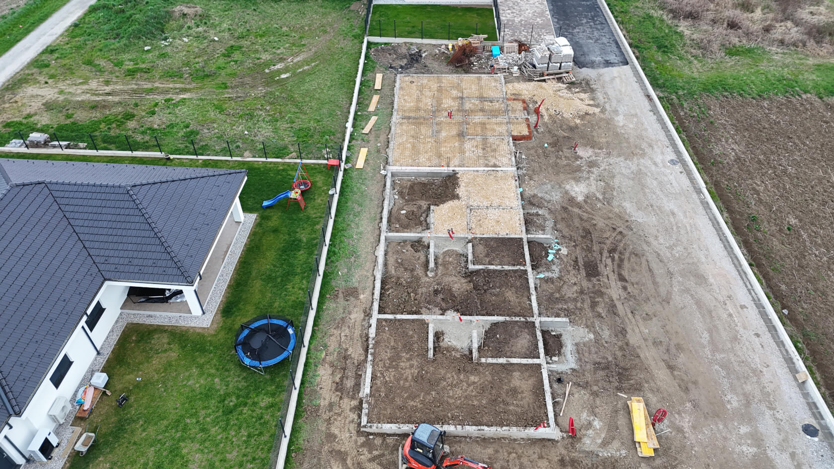 dji_fly_20250327_173320_0002_1743093551247_photo